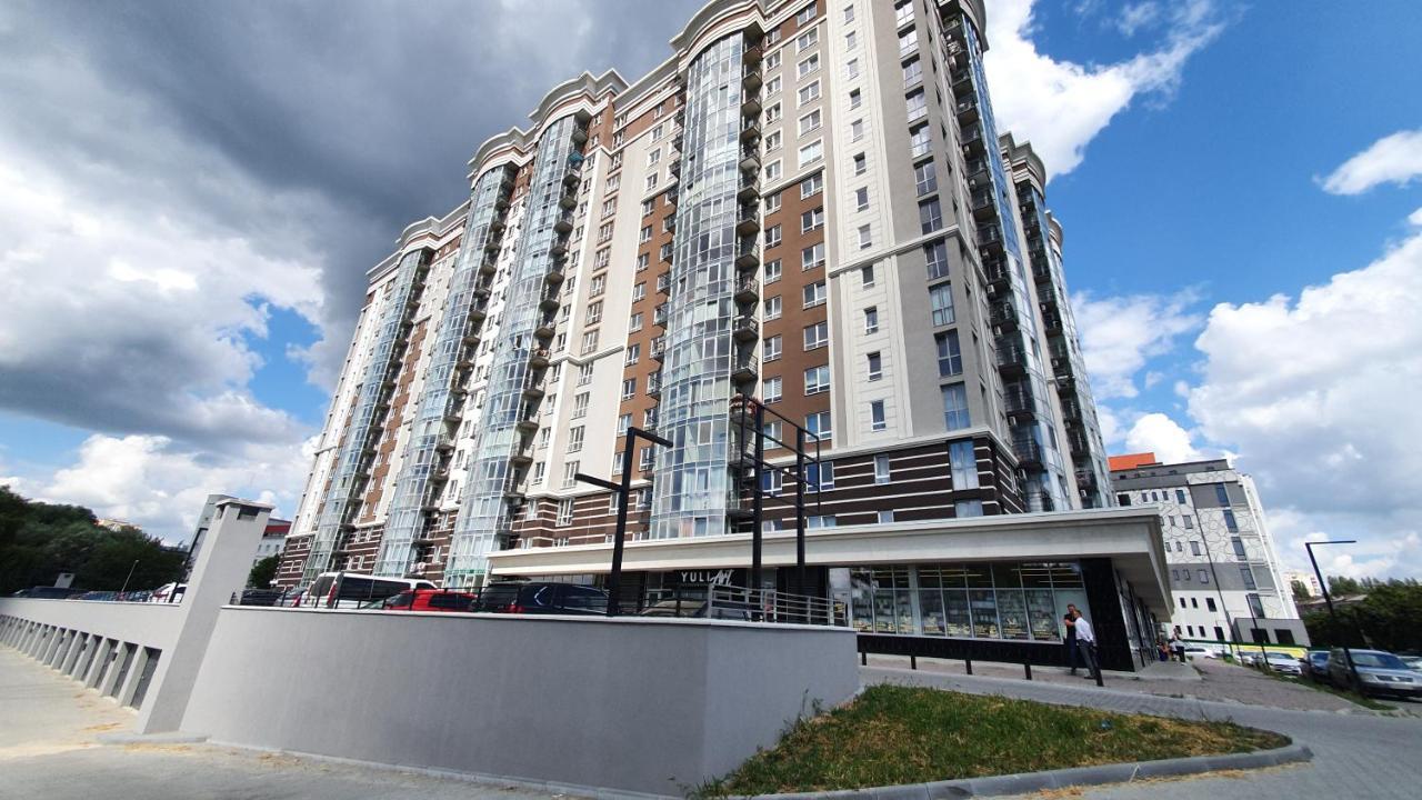 Сучасний Люкс З Приголомшливим Виглядом! Khmelʼnytsʼkyy Exterior foto